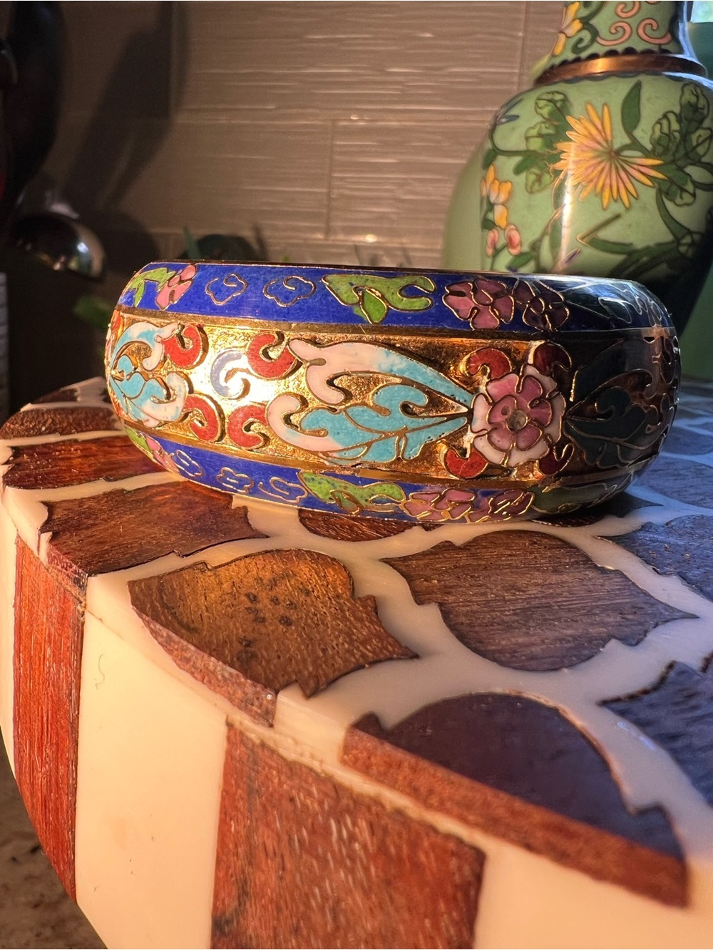 Incredible Detailed Antique Blue and Gold Floral Cloisonné Bracelet - Picture 2 of 13